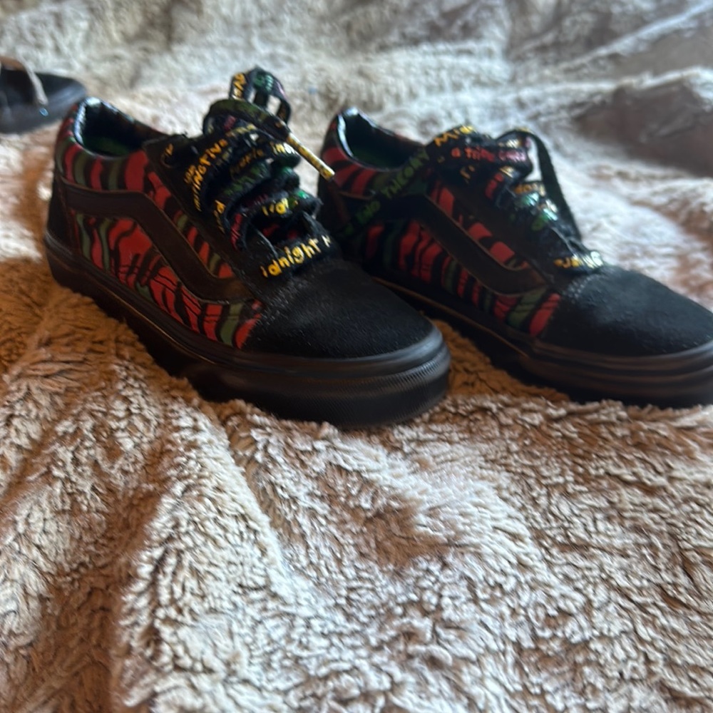 Vans limited edition a tribe called quest size 12.5